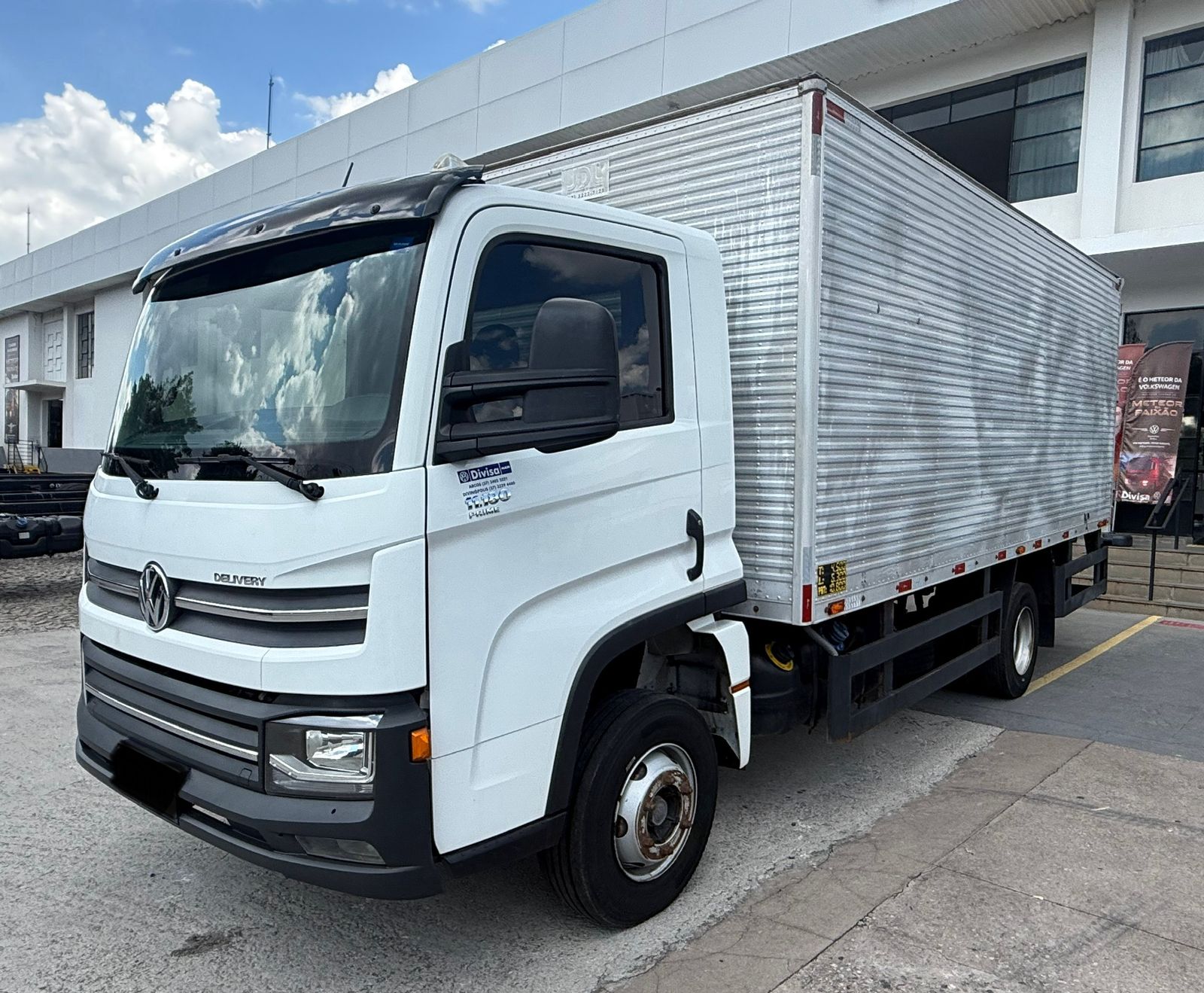 VW 11.180 DRC 4X2