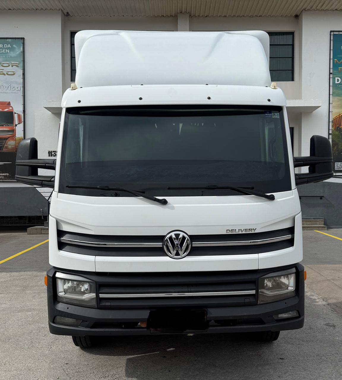 VW 11.180 DRC 4X2
